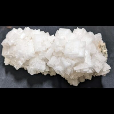 (TMMLS088) Halite (Salt) Great Salt Lake Utah (ls01min16)
