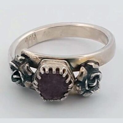 (TMMLS052) Red Beryl and Sterling Silver Ring Size 9 - Thomas Range Utah (ls01ring11)